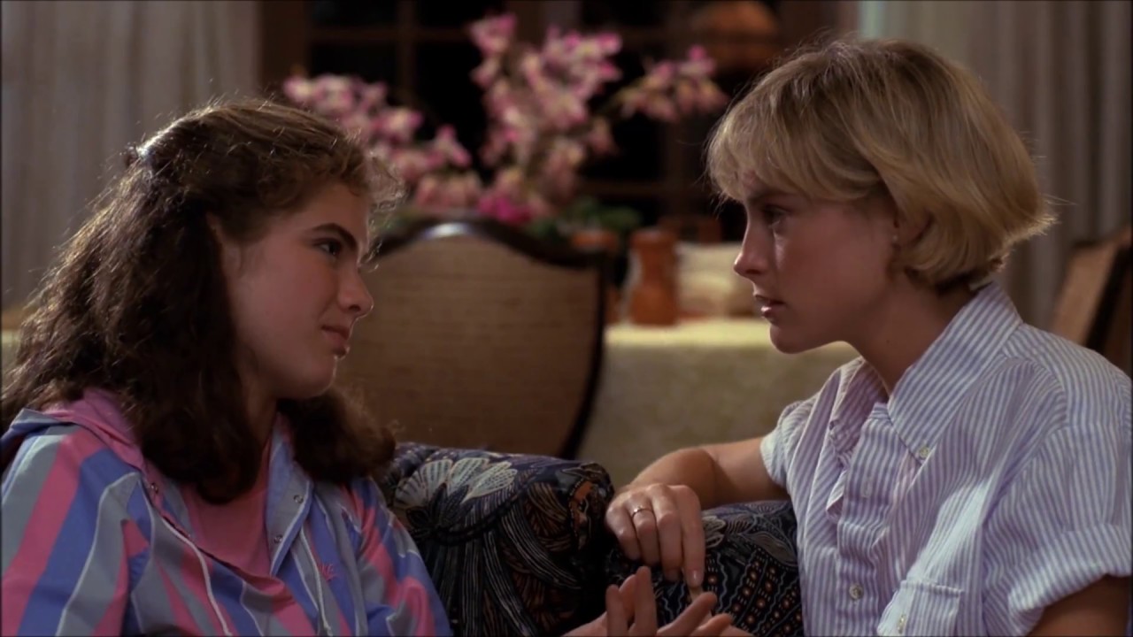 Heather and Amanda in A Nightmare on Elm Street