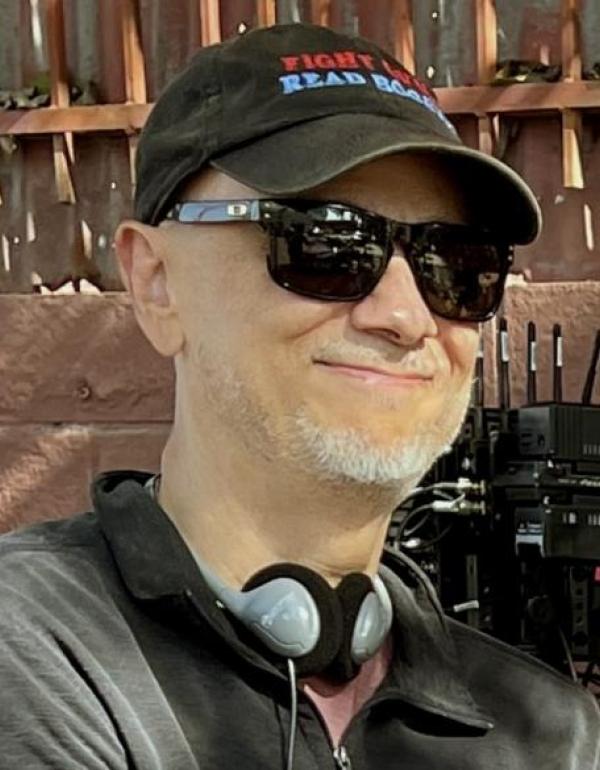 Writer Director Scott Milam on the set of dATE